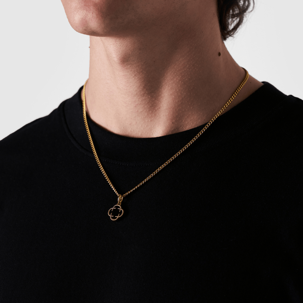 Onyx Clover Stone Pendant (Gold)